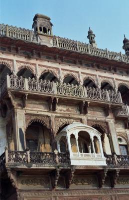 Ornate balconies, Ram Nagar