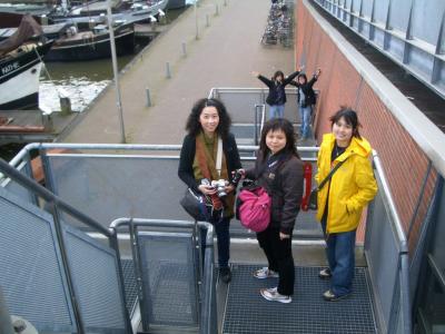 v3/41/210441/3/44672824.May9thAmsterdam2_13.jpg