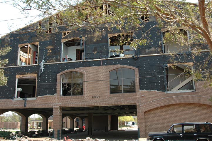 building on Causeway Blvd.