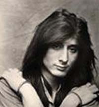 The White Sox resurrect the career of Steve Perry. Don't stop believin'!