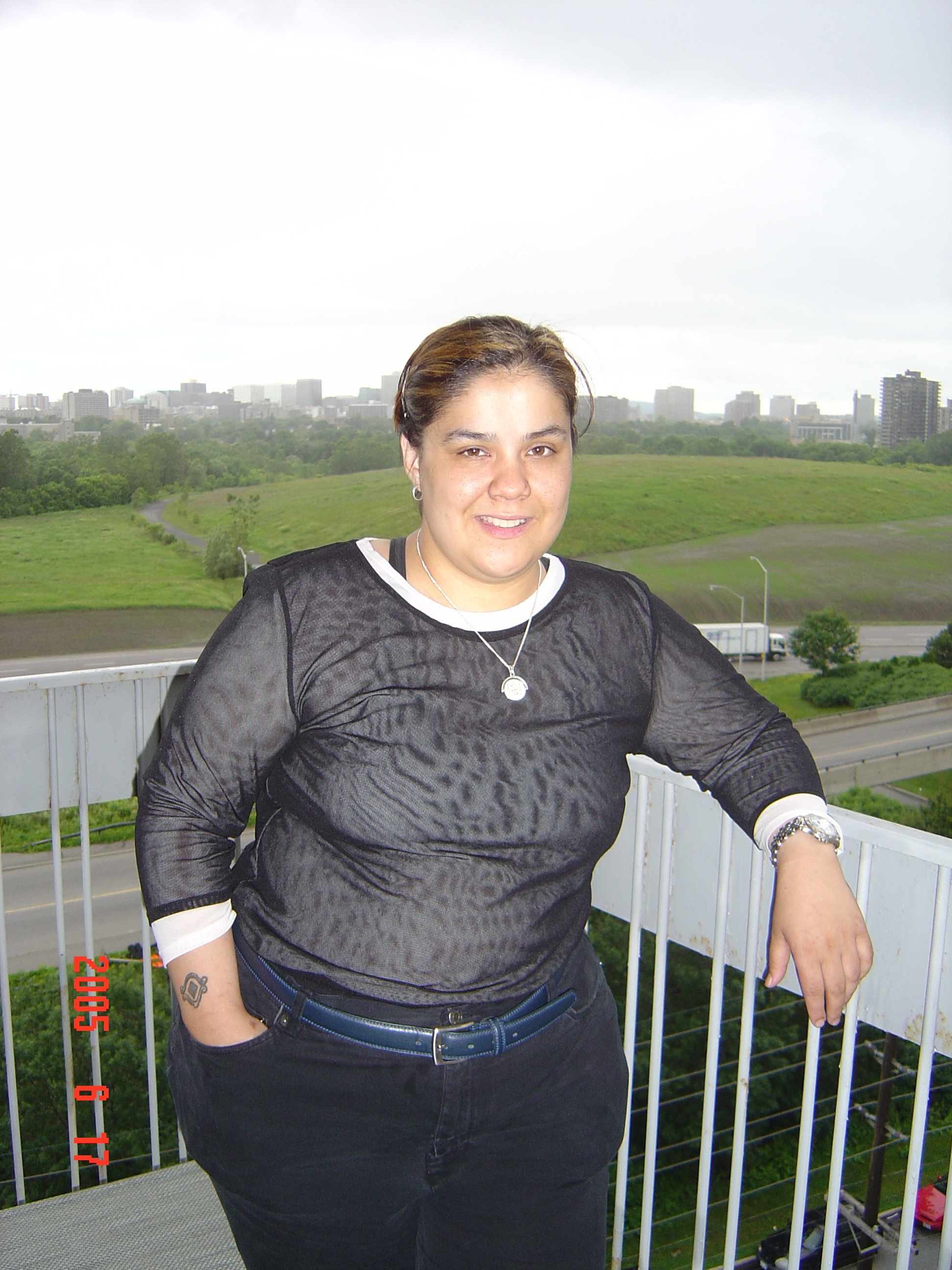Lisa Solo on Sues Balcony