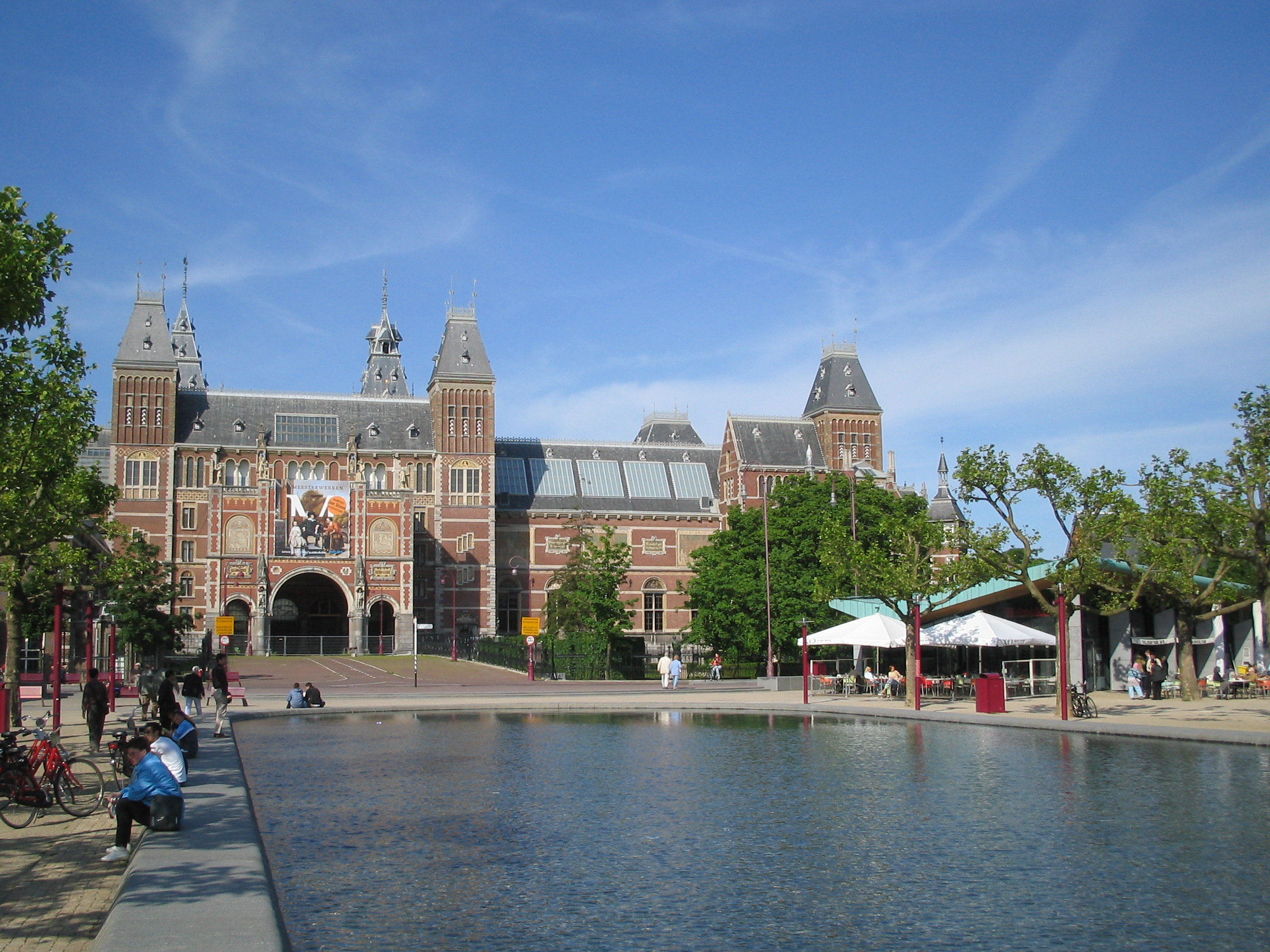 rijksmuseum n the ice rink