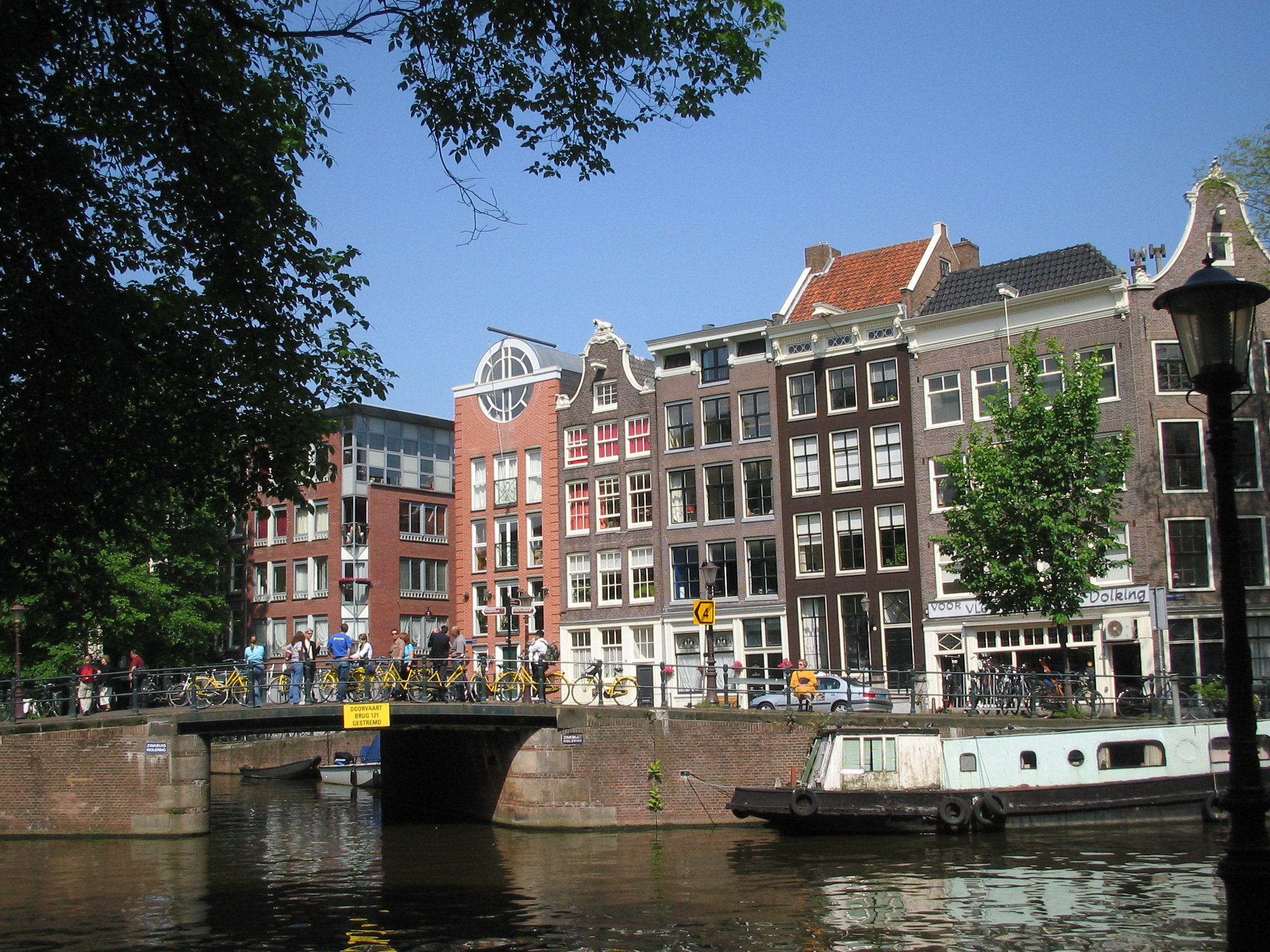the many architectures of Amsterdam