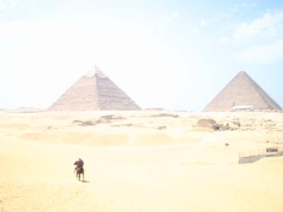 the 2 Pyramids