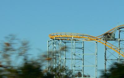 v3/42/347642/3/47538036.DrivingbyDreamworld.jpg
