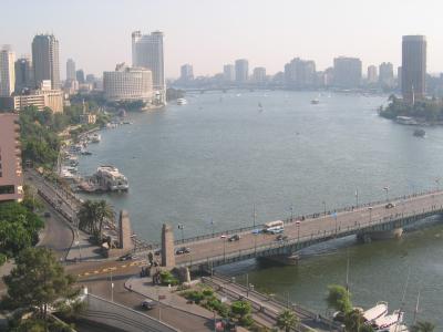 Tahrir Bridge