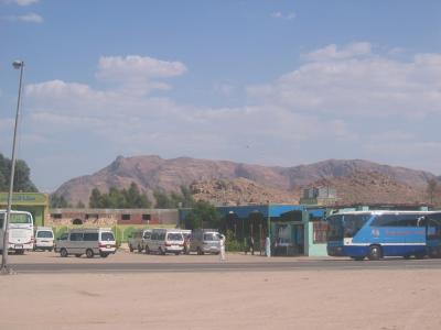 Convoy Rest Stop en Route to Hurgaha