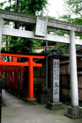 v3/42/424442/3/46777986.IMG_9482_GojoTenjinShrine.jpg