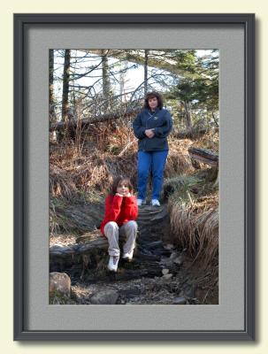 Aimee and Mom on AT.jpg