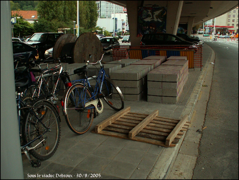 29/9/2005 - No comment.