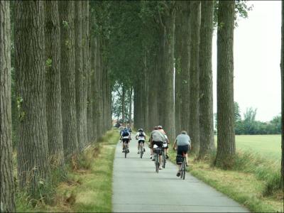 GRACQ Ottignies Louvain-la-Neuve : A vélo à la mer (Leuven - Hoofdplaat - 160 km).