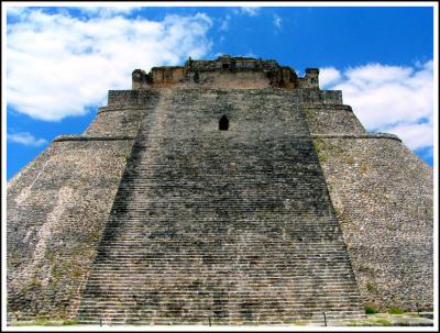 UXMAL - the seer pyramid