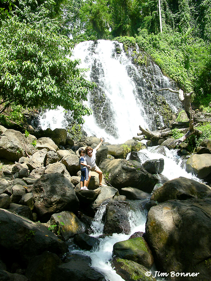 Mimbalut Falls