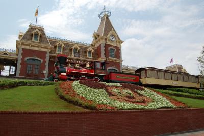 hong_kong_disneyland