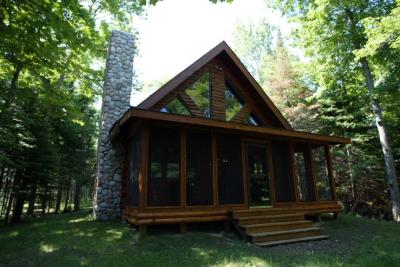 Cabin, sweet cabin.