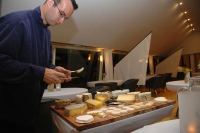 chez Michel Bras - the cheese cart