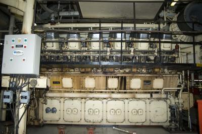 Main engine side view