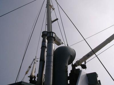 How to run aground when entering fog. Leave the radar off