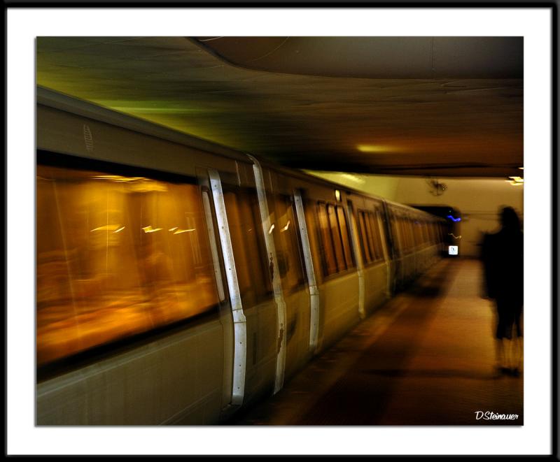 6/5/05 - Red Line to Shady Grove<br><font size=3>ds20050604a_0039awF Metro.jpg</font>