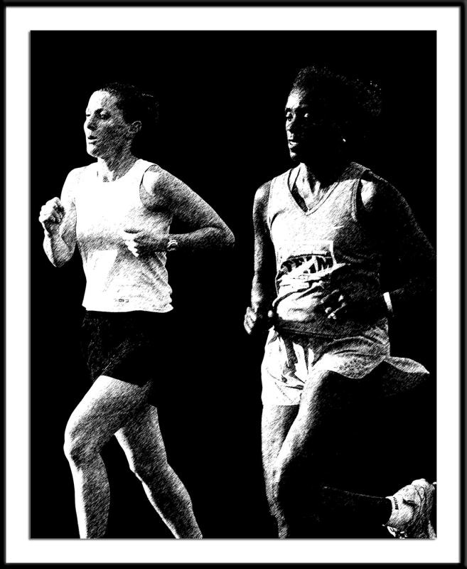 ds20050608_0158a5bwF Track Women.jpg
