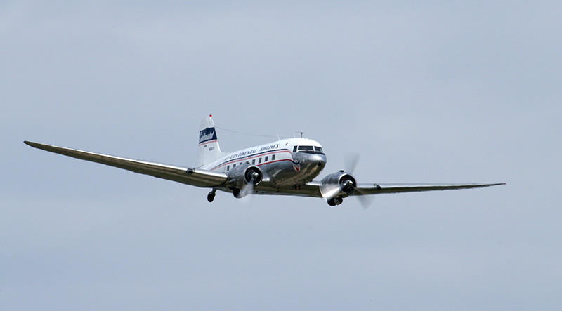 DC 3 Continental AL.jpg