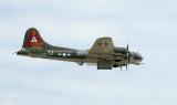 B 17 Thunderbird.jpg