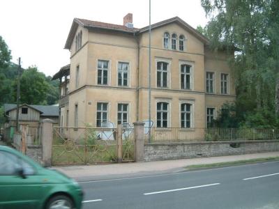 Large abandoned houses with graffiti were everywhere in the former East Germany