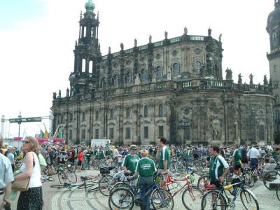 Cathedral and bicyclists