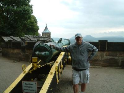 Don guarding the cannon