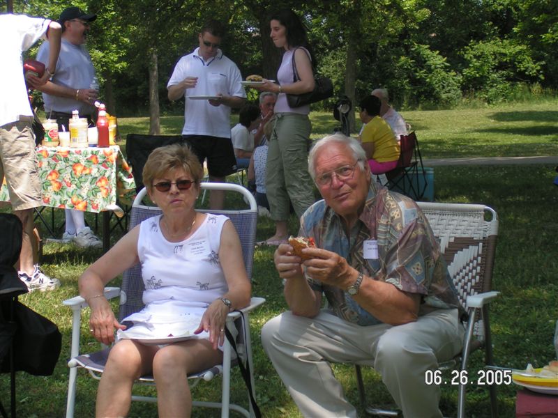 06-26-05 Lung BBQ 020.jpg