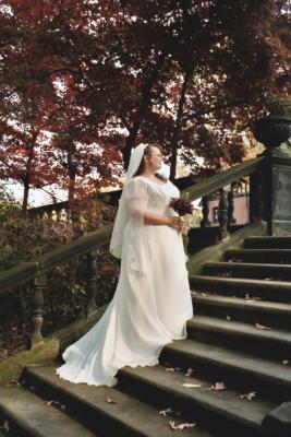 kelly on the stairs