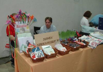 Information and sales desk of the Siberian breed club.