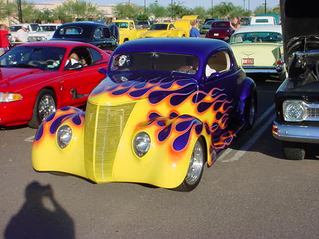 1937 Ford coupe<br>2005 Sat. car show