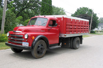 1949 DODGE 5-Window