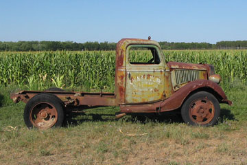 v3/47/92247/1/49085749.058ford1938FORD1to1andonehalfTonCabChassis