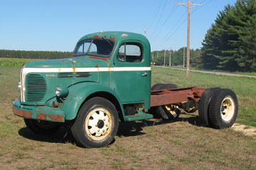 1947 REO Speed wagon Cab & Chassis