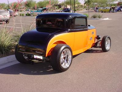 black & orange fenderless