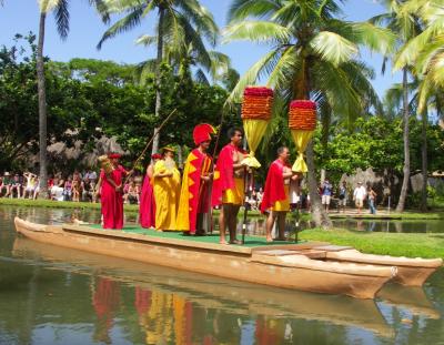 Hawaiian Canoe