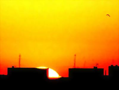 Sunrise over the city @ 07:19:38