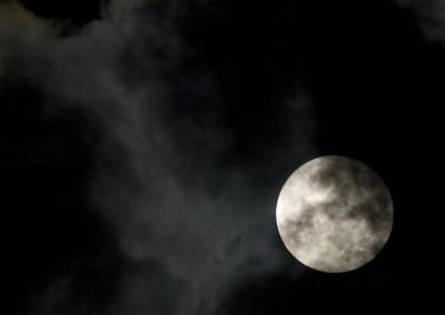 Cloudy moon.jpg