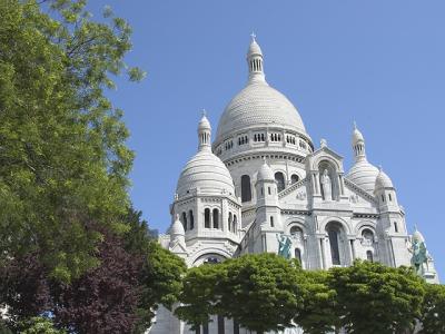 Sacre Coeur through the Trees