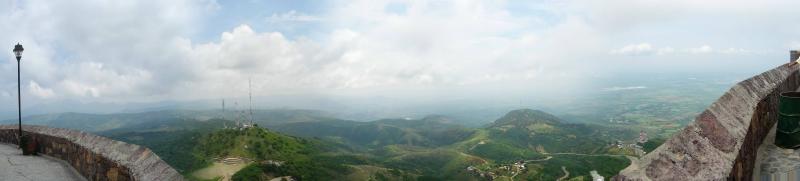 PANORAMICA DESDE CERRO DEL CUBILETE (verla en modo ORIGINAL ) A 2,579 metros sobre el nivel del mar