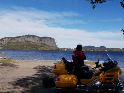 Taking a break at the lake (1)