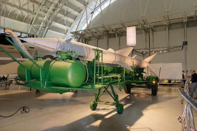 SA-2 Missile on Transporter SAM 4752.jpg
