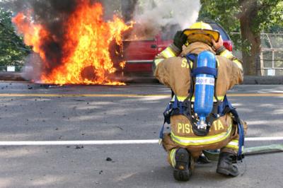 Howe Ave. Vehicle Fire (Shelton) 9/7/05