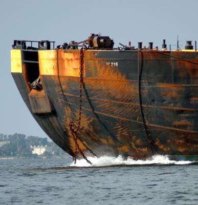 cargohullweb3227.jpg