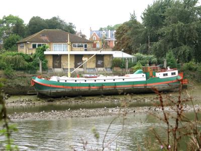 Houseboat  side view.