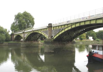 Richmond railway bridge.
