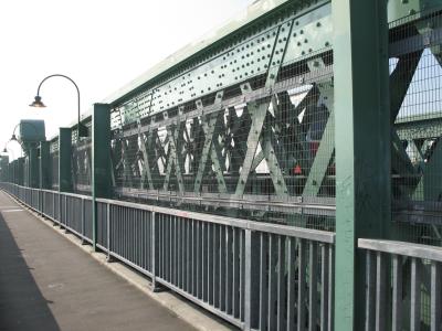 Wire mesh is a modern addition to cthe bridge.
