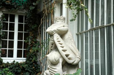 October 2005 - Sculpture Alle Verte 75011